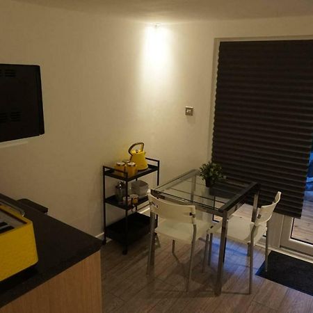 Rjo Serviced Accommodation Purfleet Exterior foto