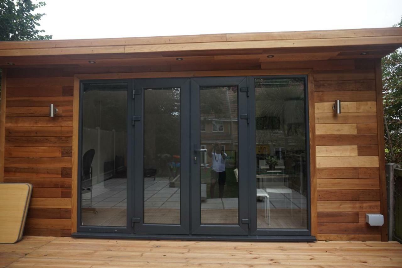 Rjo Serviced Accommodation Purfleet Exterior foto